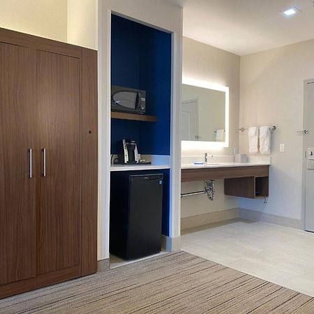 Holiday Inn Express & Suites Mountain View Silicon Valley By Ihg المظهر الخارجي الصورة