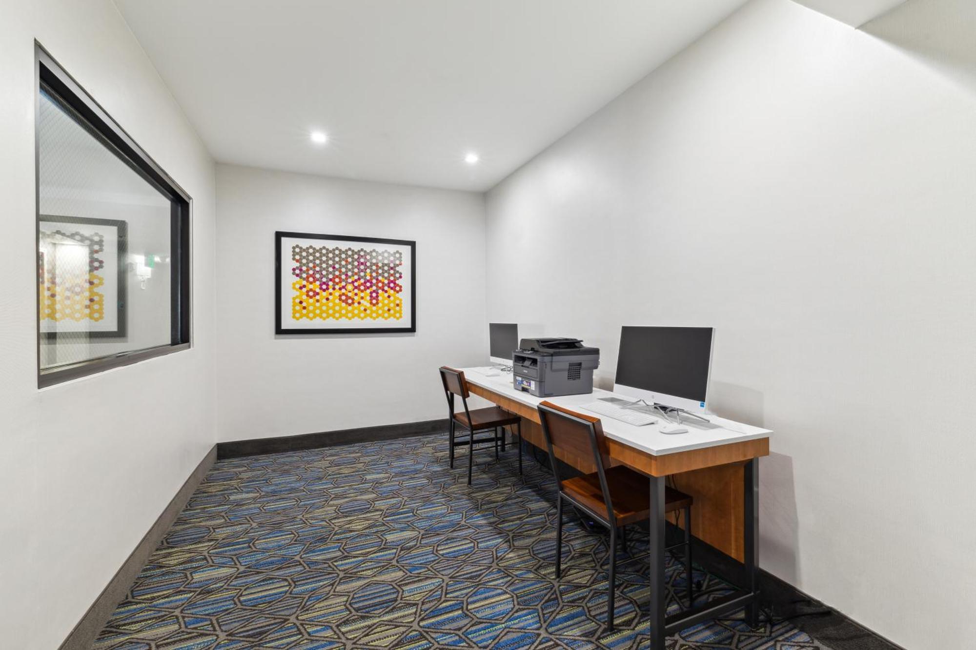 Holiday Inn Express & Suites Mountain View Silicon Valley By Ihg المظهر الخارجي الصورة