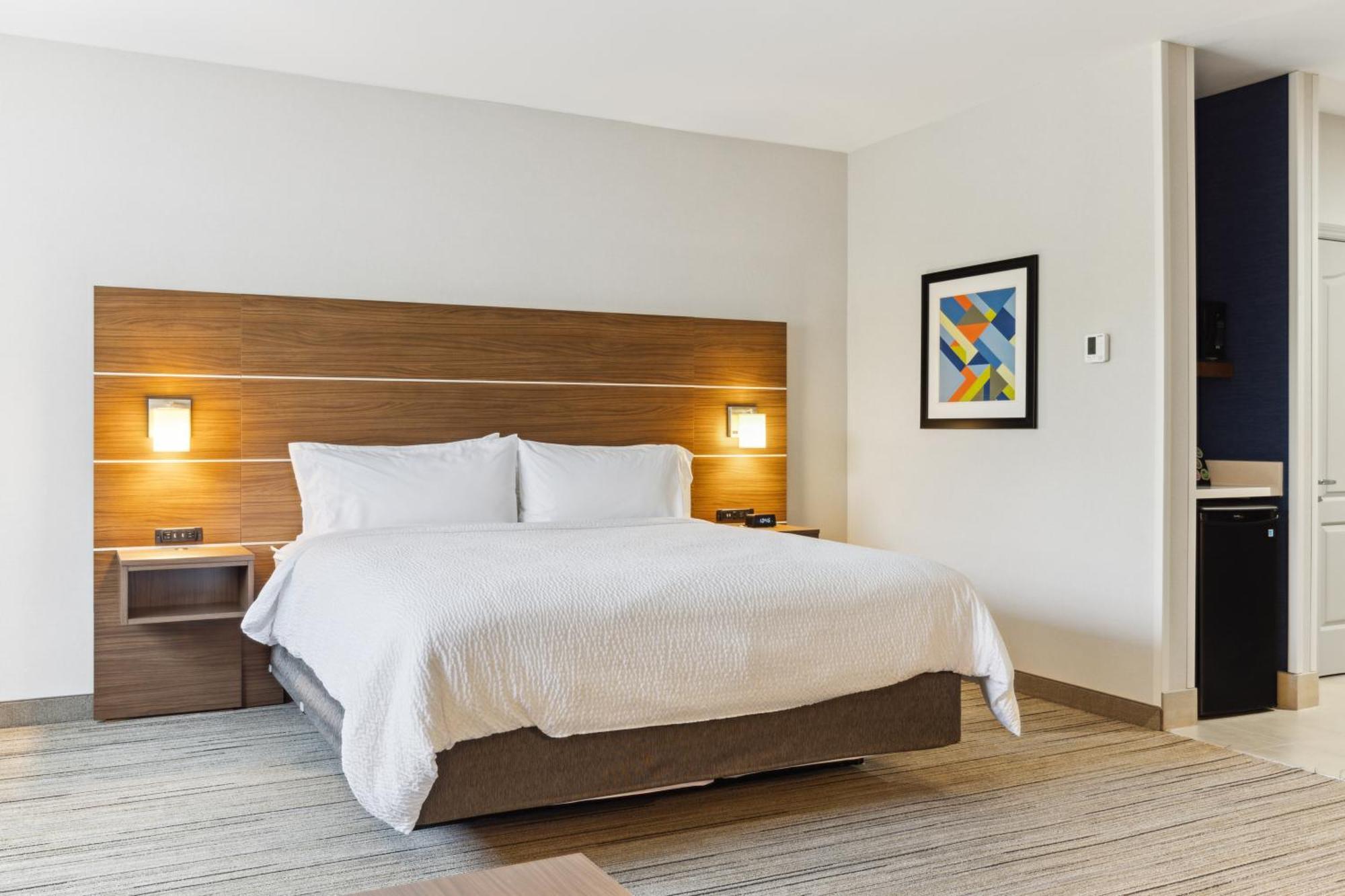 Holiday Inn Express & Suites Mountain View Silicon Valley By Ihg المظهر الخارجي الصورة